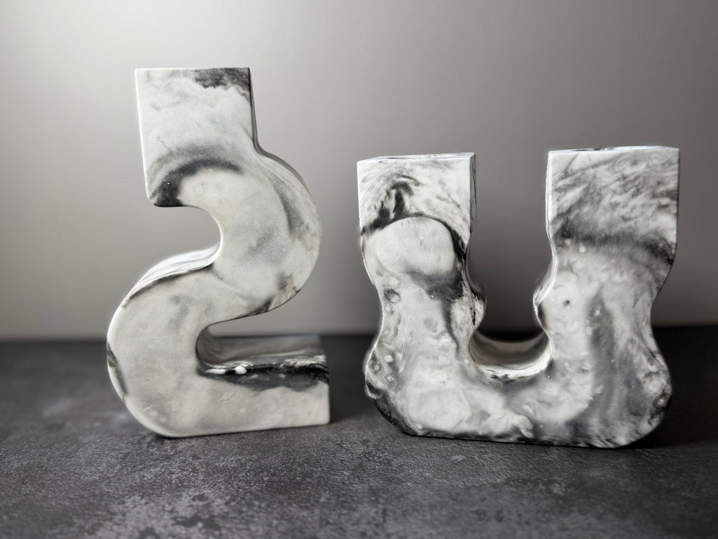 Tide Form Candle Holder Set in Obsidian